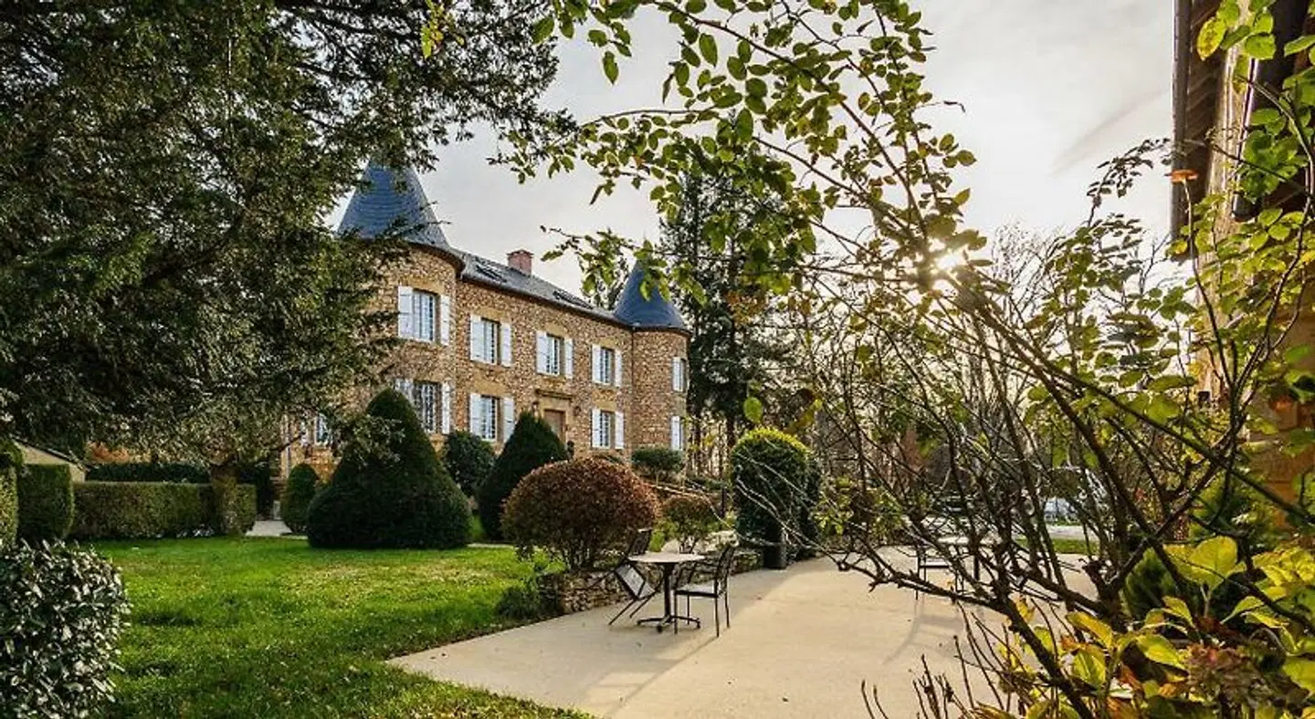 Château de Maraval EXTERIOR