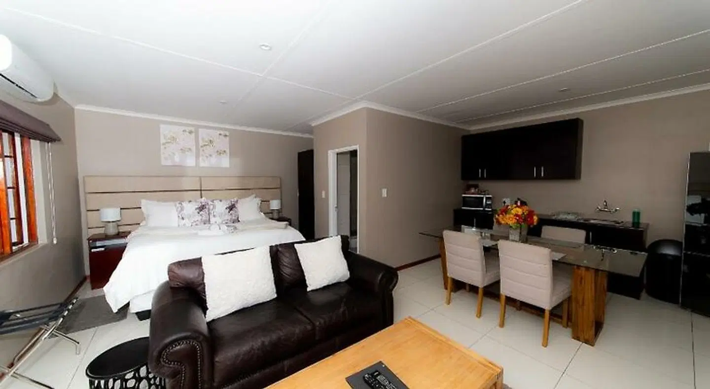 Kleinplasie Guesthouse ROOM_EXAMPLE