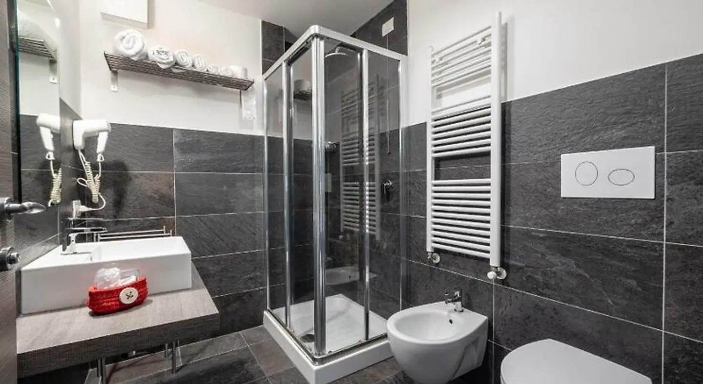 Monte Emilius Badezimmer