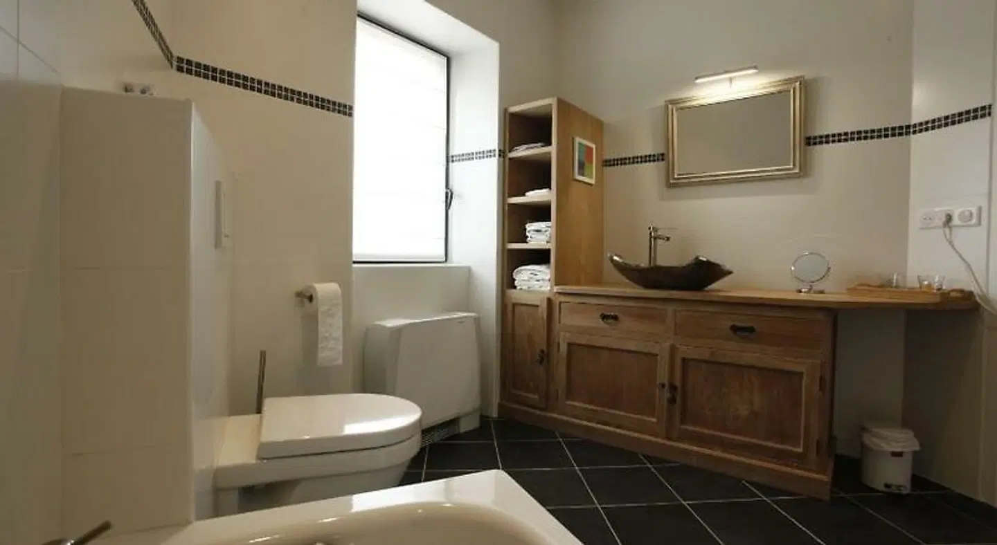 Chambres d'hôtes La Tour de Ginaillac Badezimmer