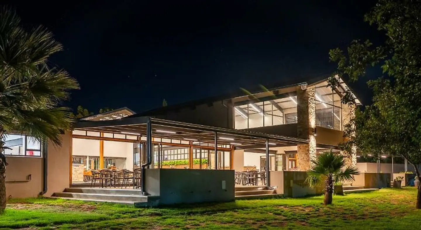 Merino Inn Hotel EXTERIOR