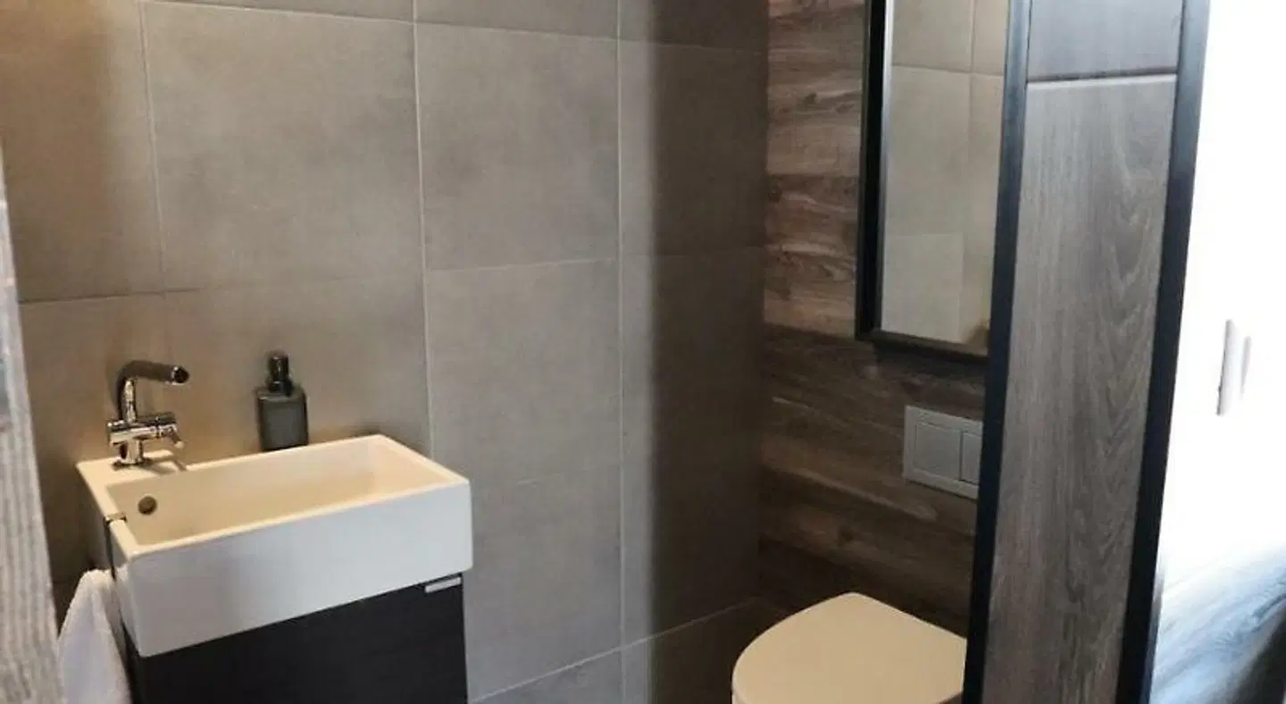 Dalahyttur Badezimmer