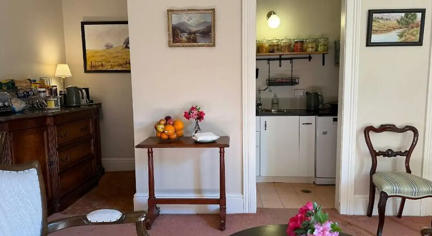 Rowan Brae Historic Guest House ROOM_EXAMPLE