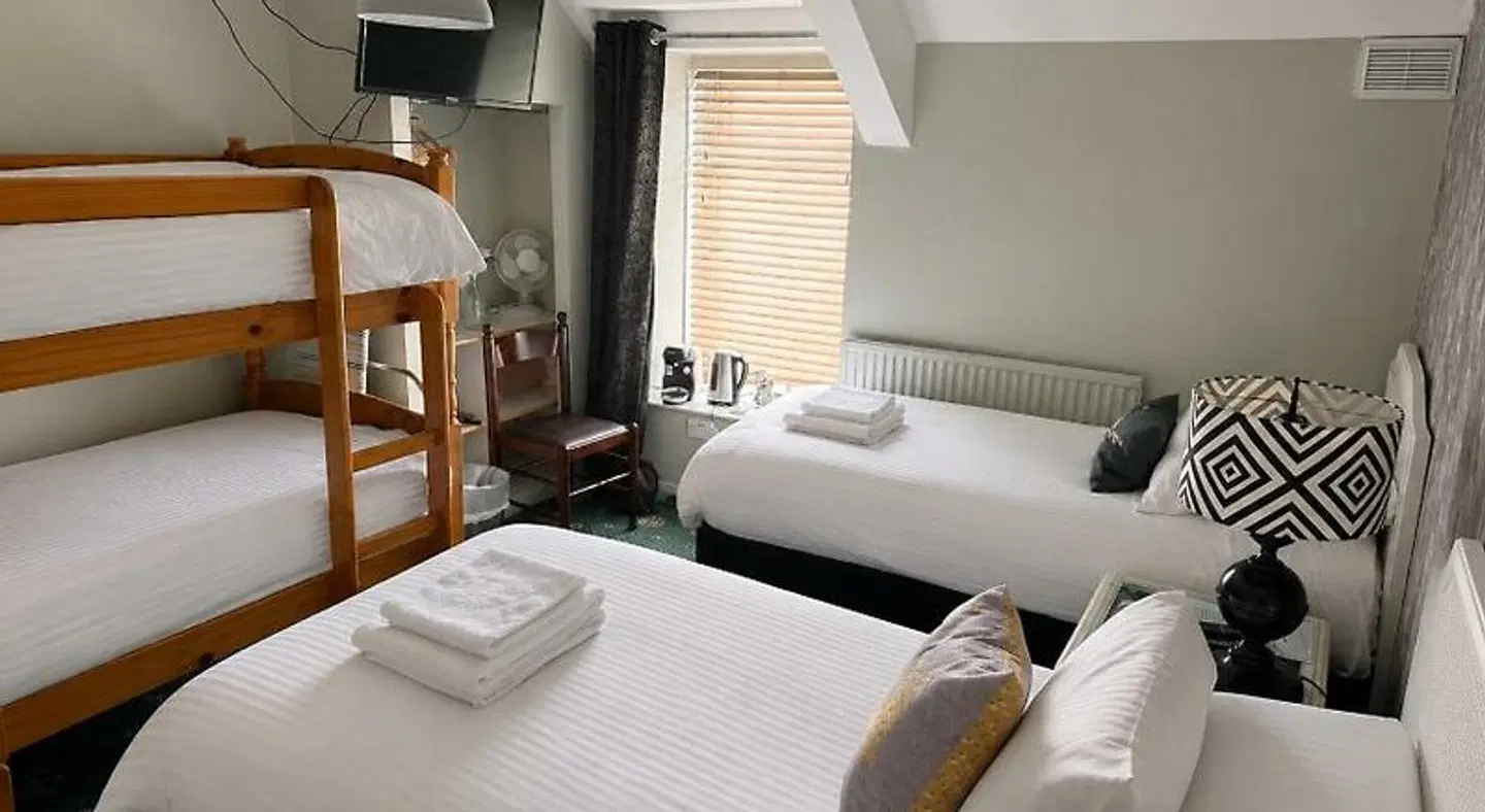 Holland Hotel ROOM_EXAMPLE