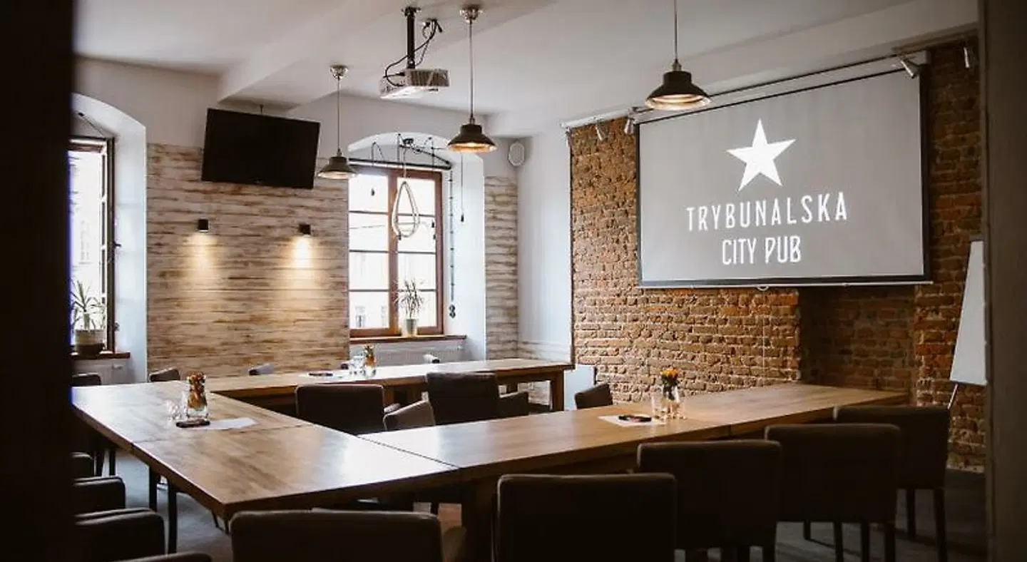 Trybunalska Bar