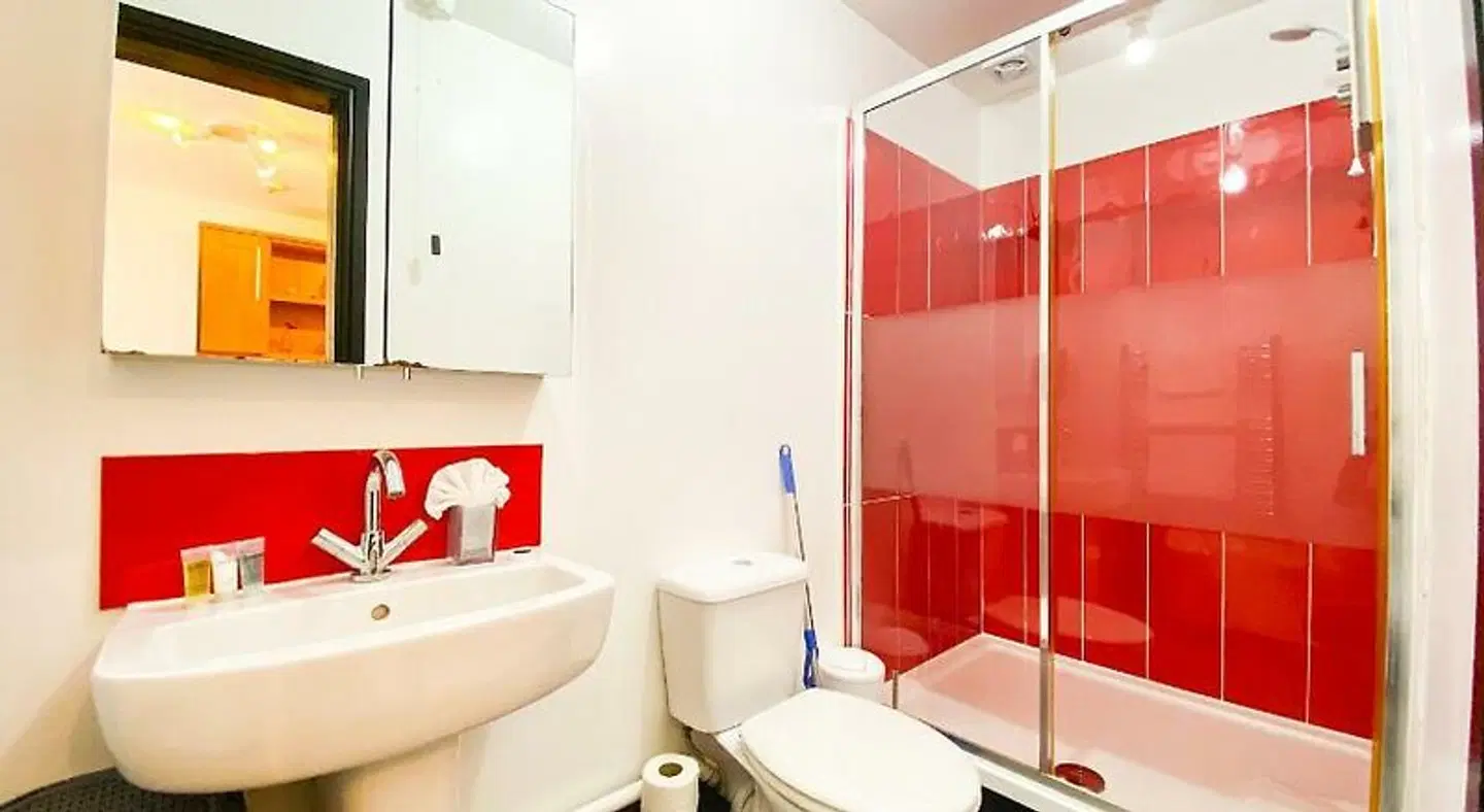 PHOENIX Executive Apartments Badezimmer