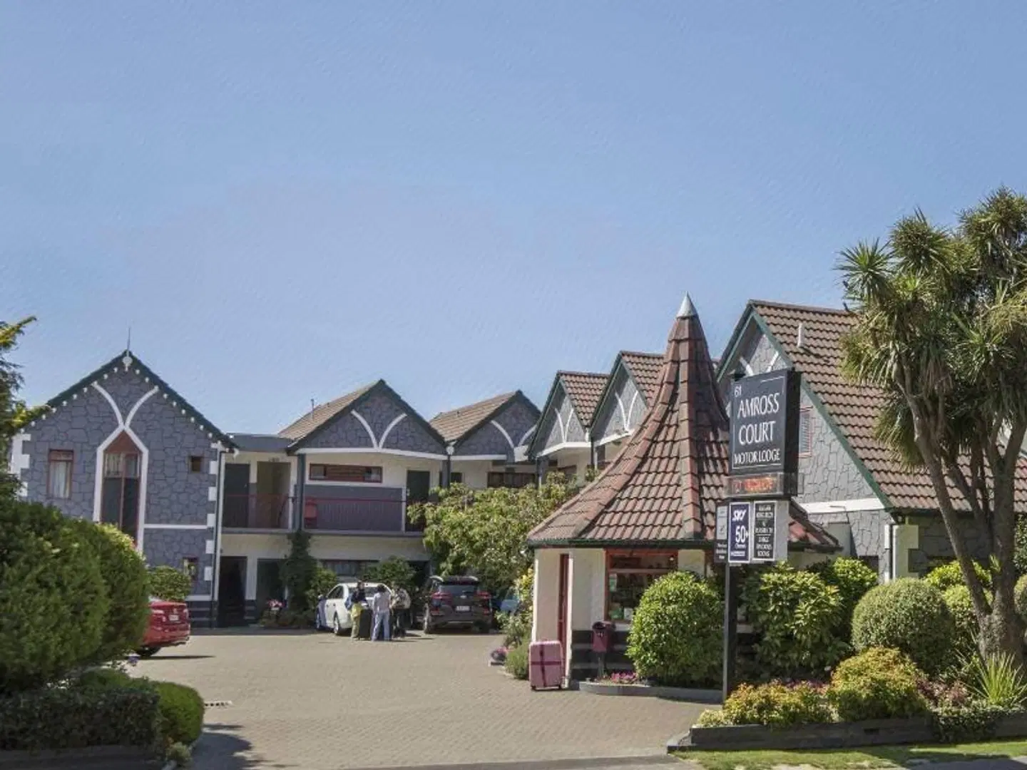 Amross Court Motor Lodge EXTERIOR