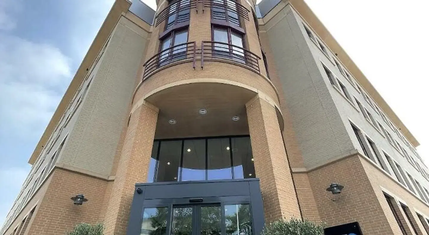 OZO Hotels Antares Airport EXTERIOR