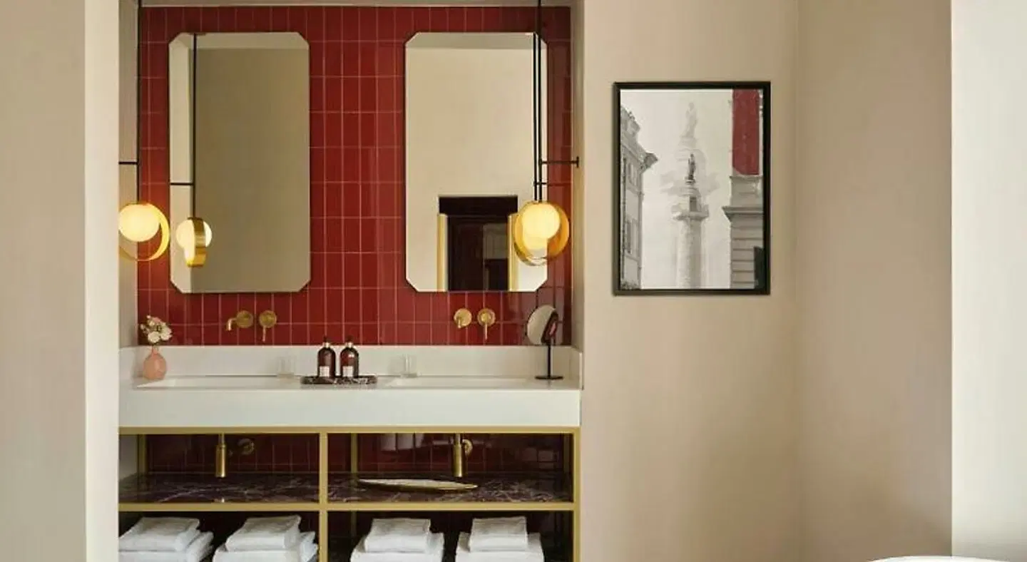 Hotel Urbana, a Tribute Portfolio Hotel ROOM_EXAMPLE