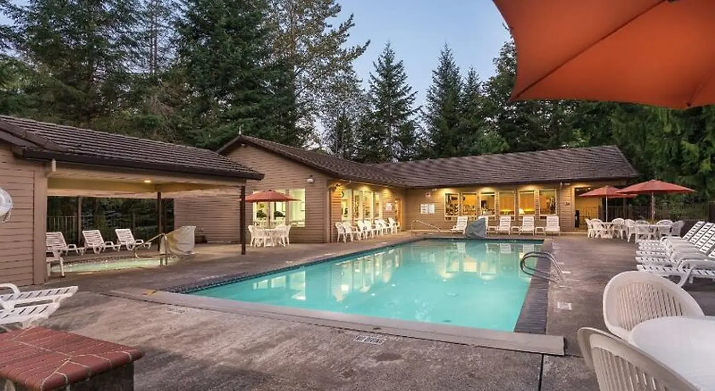 Whispering Woods OUTDOOR_POOL