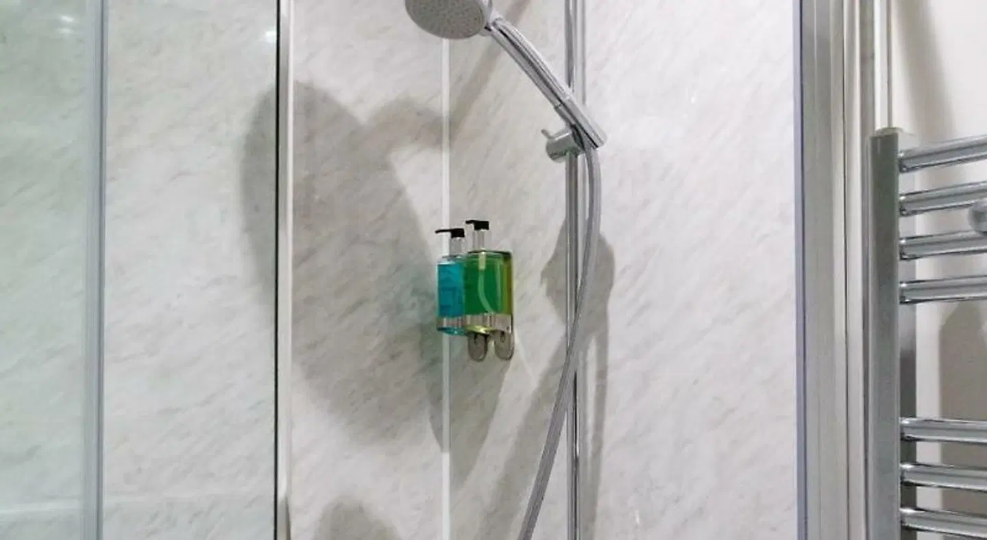 Goodramgate Apartments Badezimmer