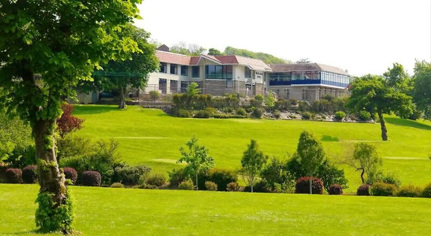 Westlodge Hotel & Leisure Centre EXTERIOR