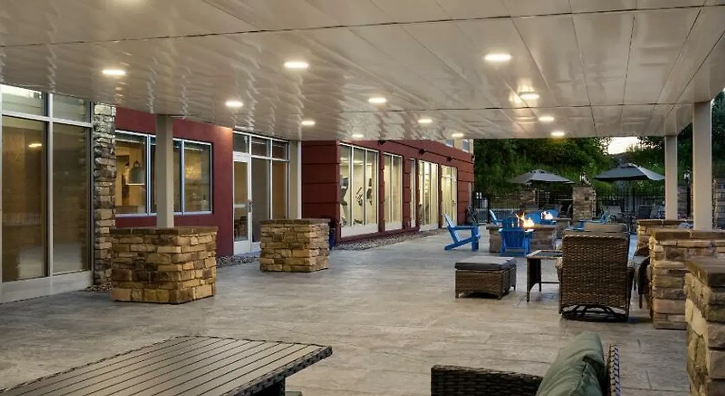 Fairfield by Marriott Inn & Suites Beckley LOUNGE_LOBBY