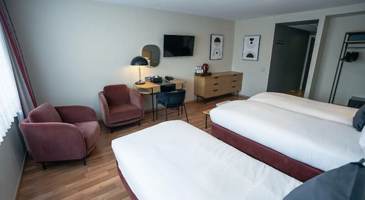 Bedford Hotel & Congress Centre ROOM_EXAMPLE