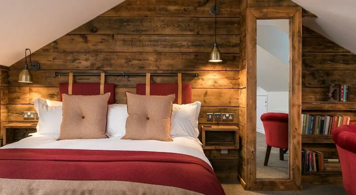The Green Dragon Inn ROOM_EXAMPLE