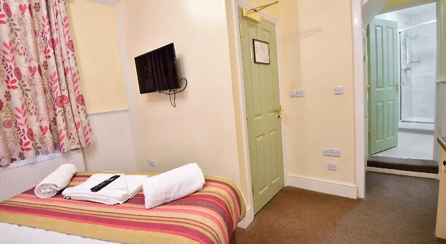 The Green Dragon ROOM_EXAMPLE