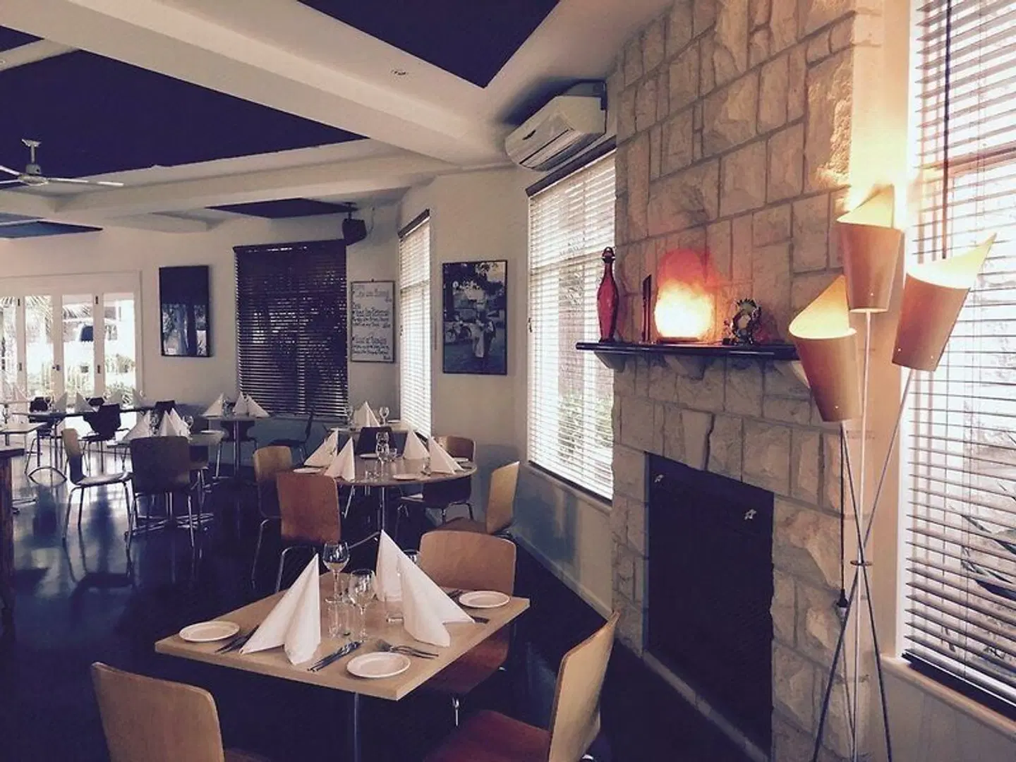 Boathouse Resort Motel Restaurant