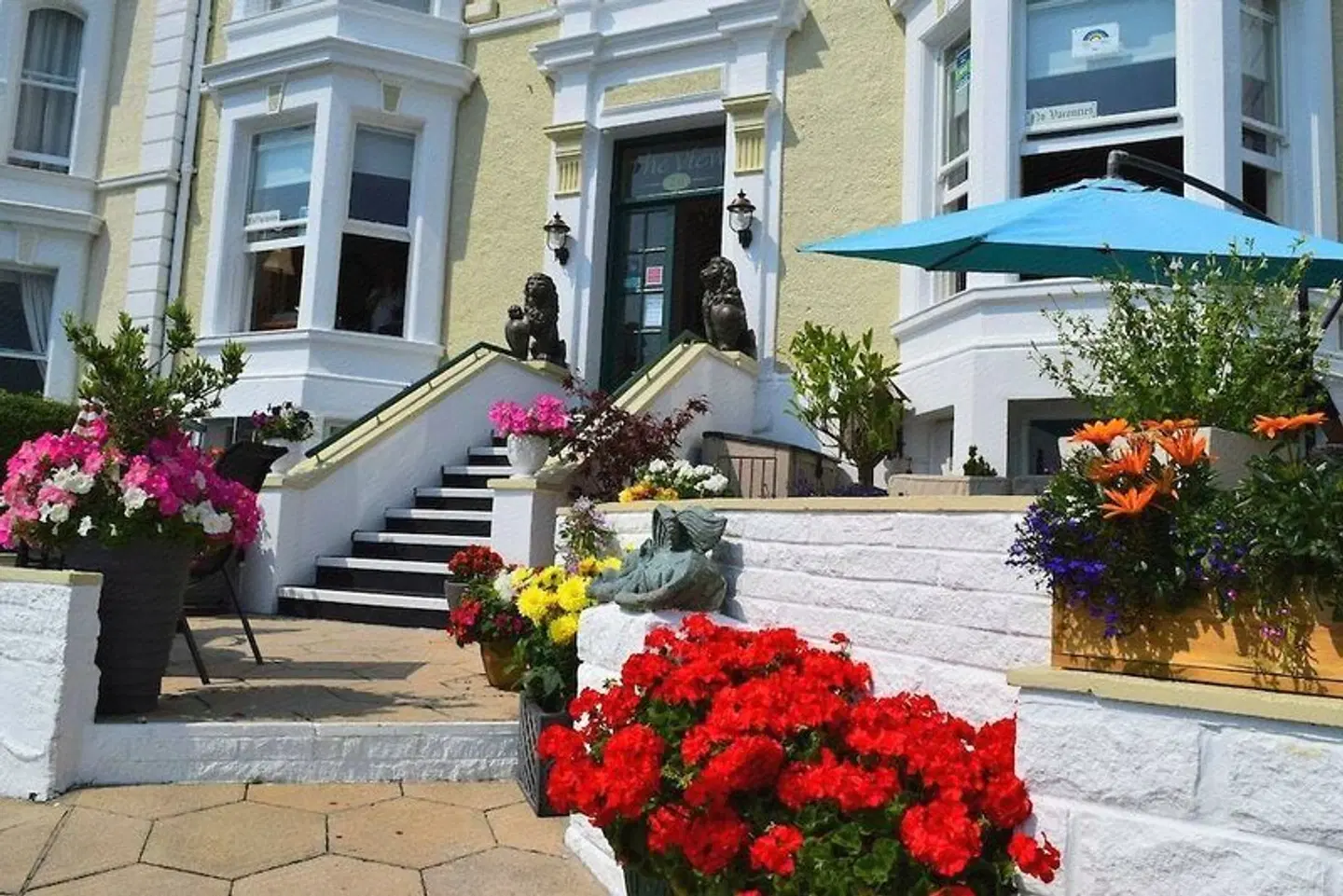 The View Guest House EXTERIOR