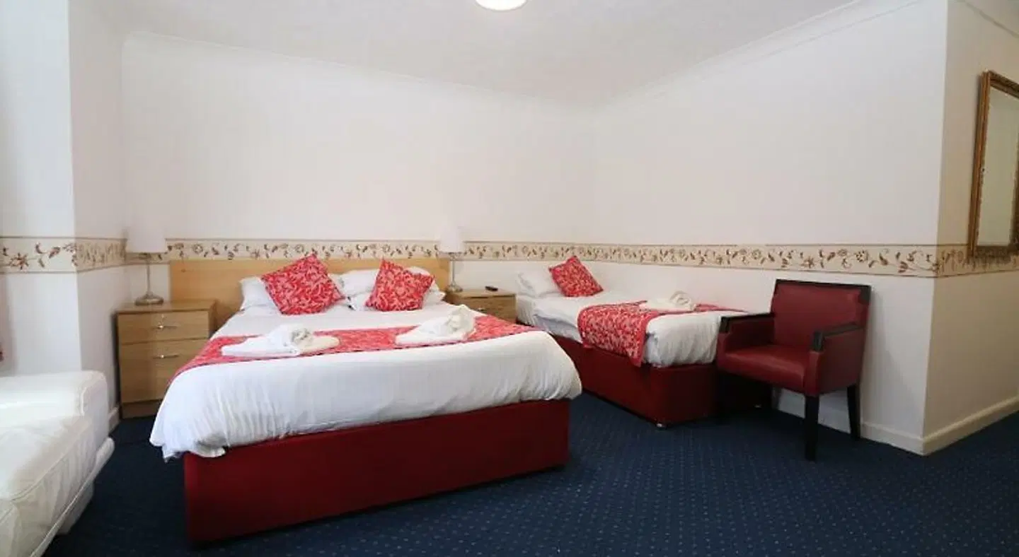 Bournemouth Sands Hotel HEALTH_BEAUTY