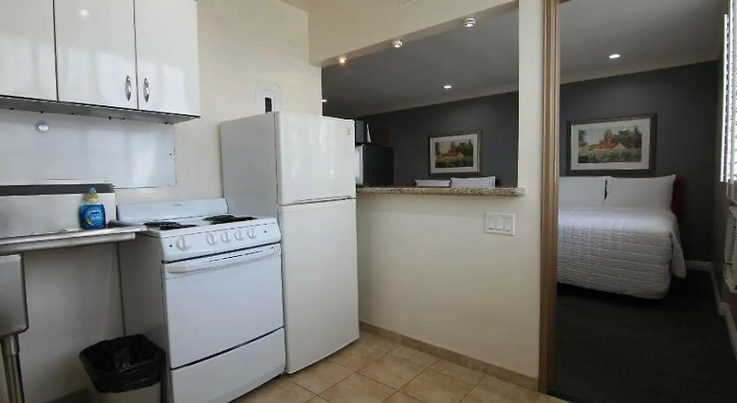 Dunes Inn - Wilshire ROOM_EXAMPLE