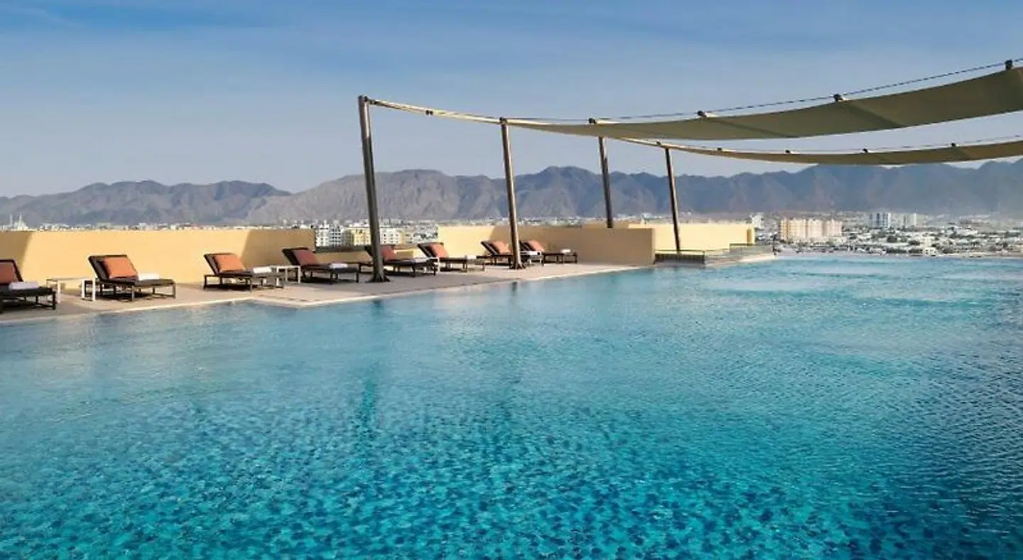 Mövenpick Hotel and Hotel Apartments Ghala Muscat OUTDOOR_POOL