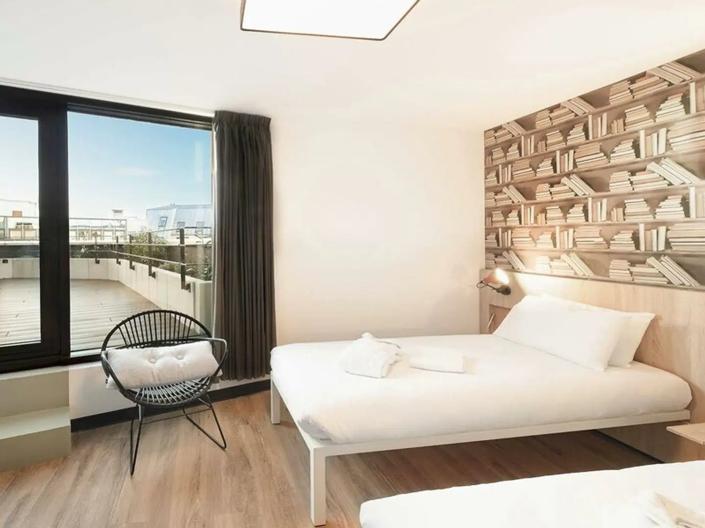 Generator Paris ROOM_EXAMPLE