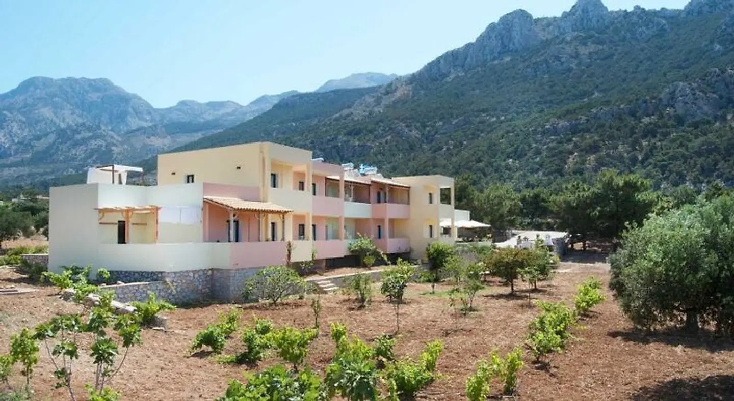 Miraluna Hotel EXTERIOR