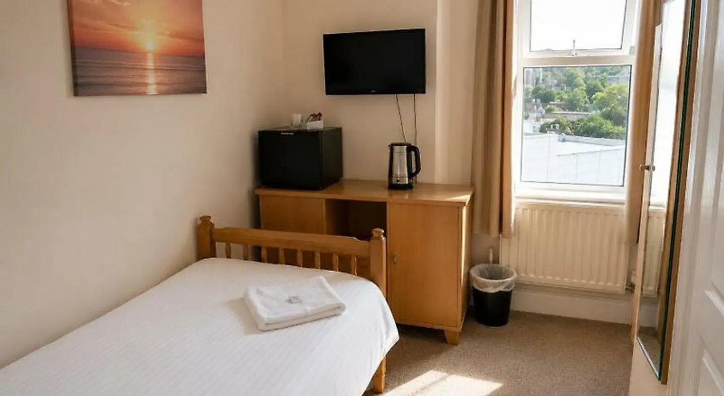 The Dolphins Hotel - Guest house ROOM_EXAMPLE