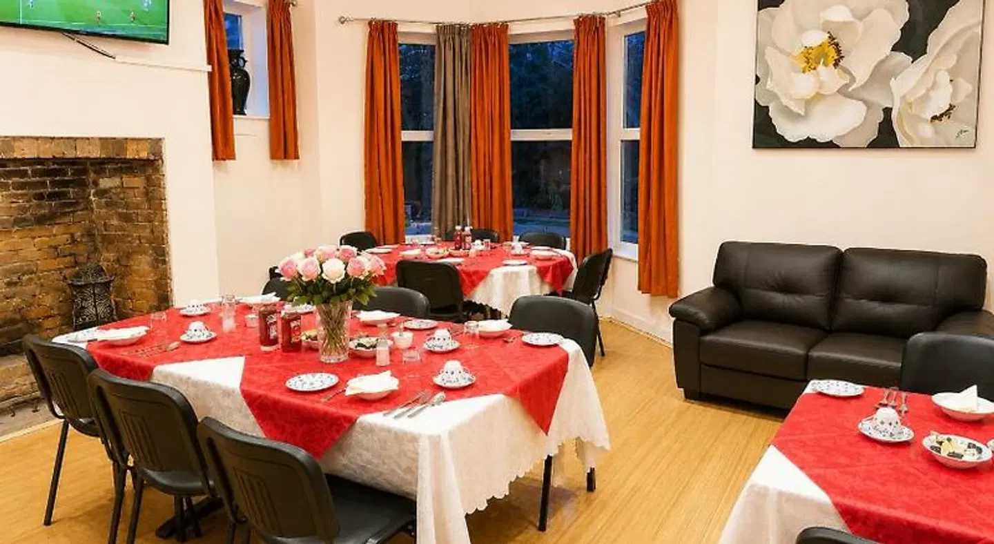 The Dolphins Hotel - Guest house Konferenz