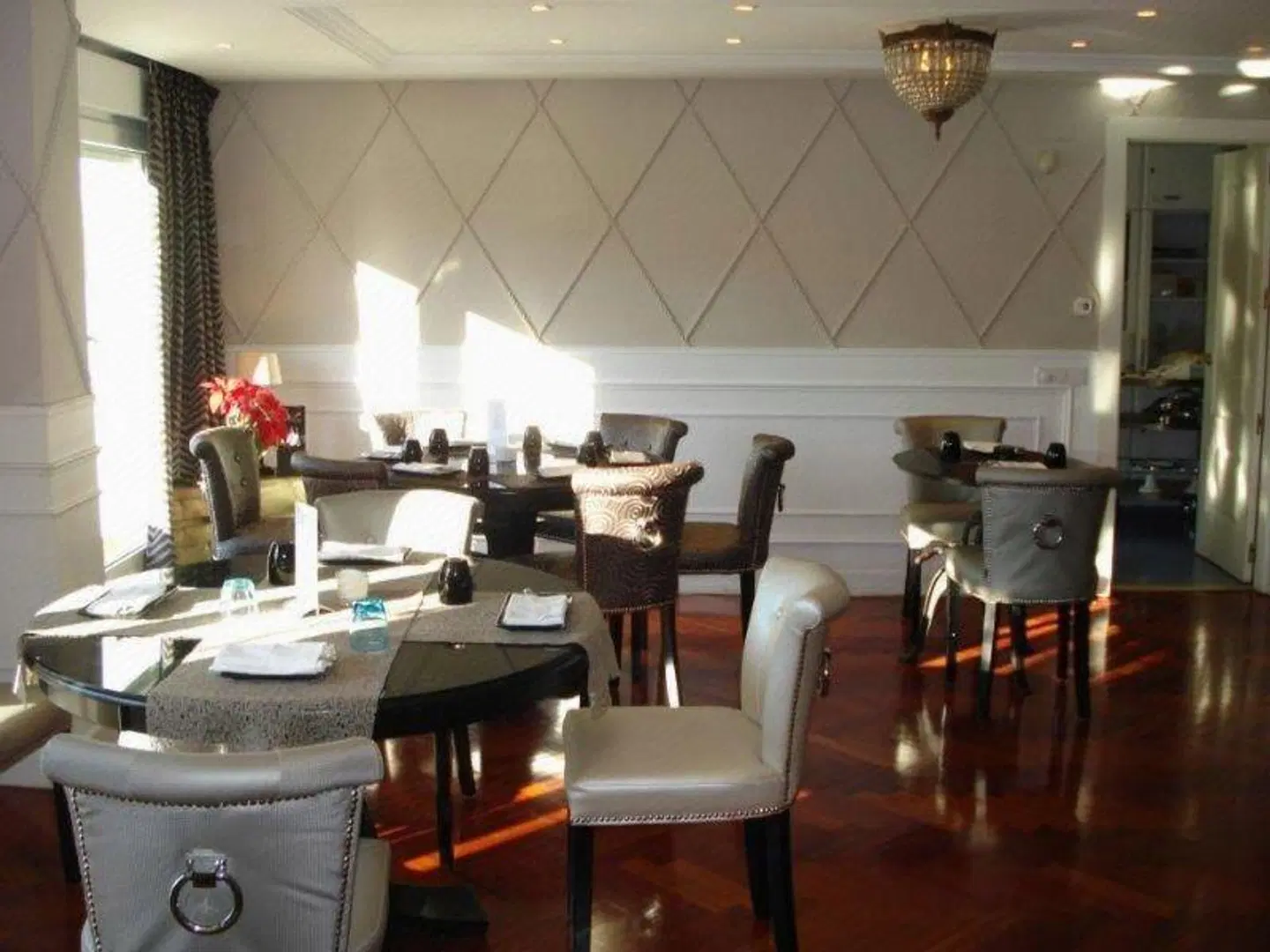 Boutike Cibeles Restaurant