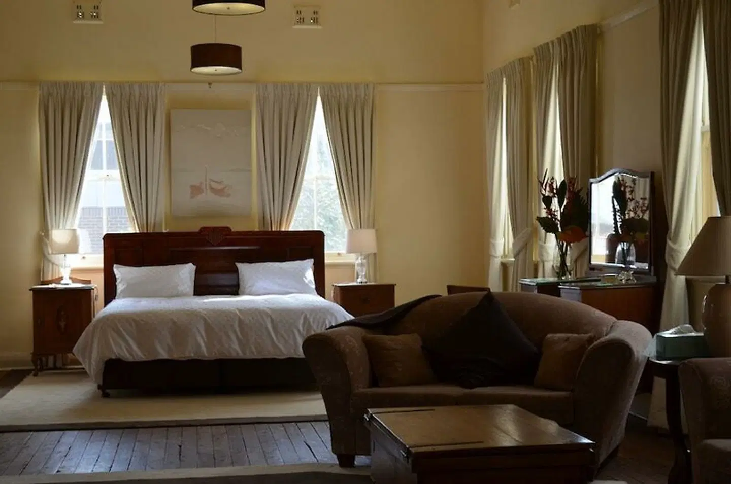The Old Parkes Convent ROOM_EXAMPLE