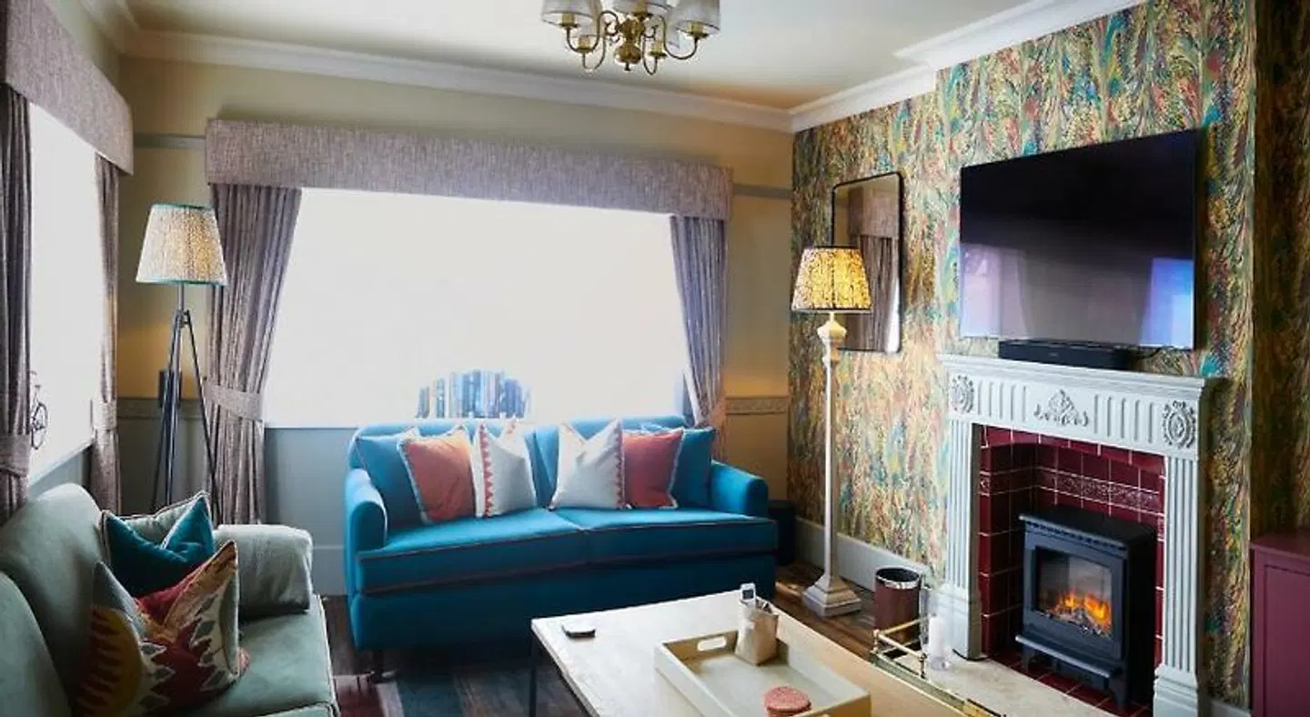 The Plough ROOM_EXAMPLE