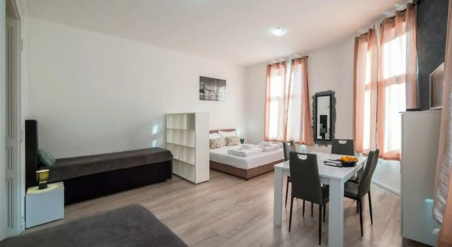 Virtus Apartments and Rooms ROOM_EXAMPLE