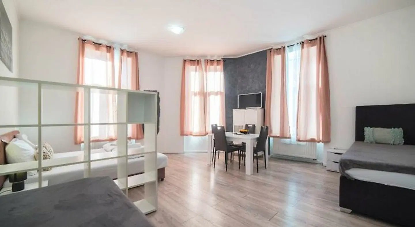 Virtus Apartments and Rooms ROOM_EXAMPLE