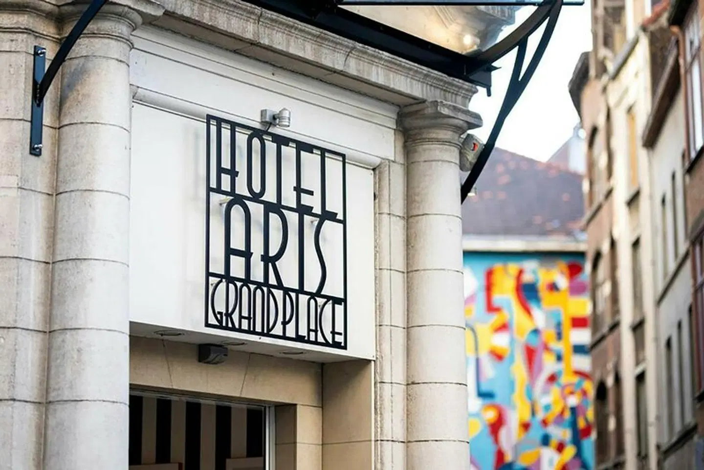 Aris Grand Place Hotel EXTERIOR