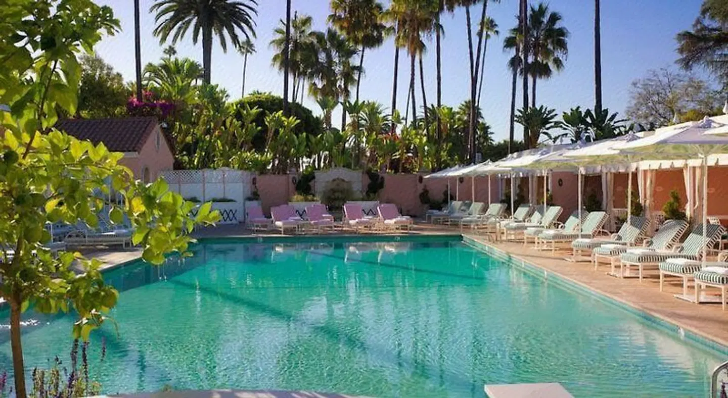 Garden Court Marine Parade OUTDOOR_POOL