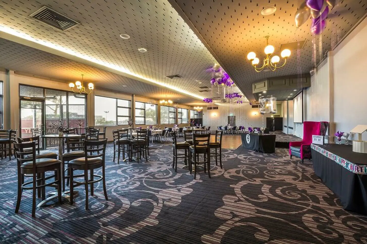Nightcap at Skyways Hotel Bar