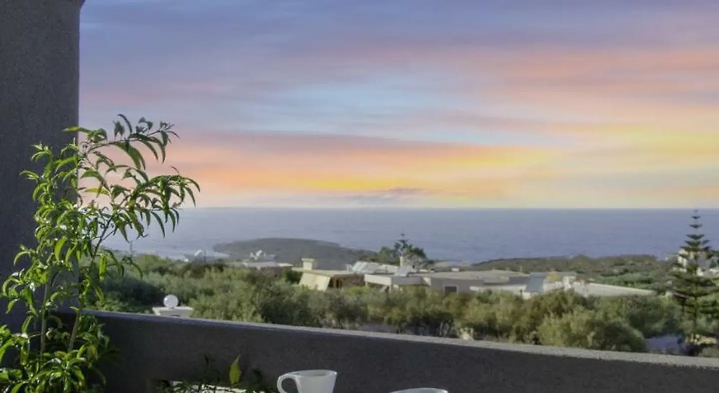 Talos Luxury Suites LANDSCAPE