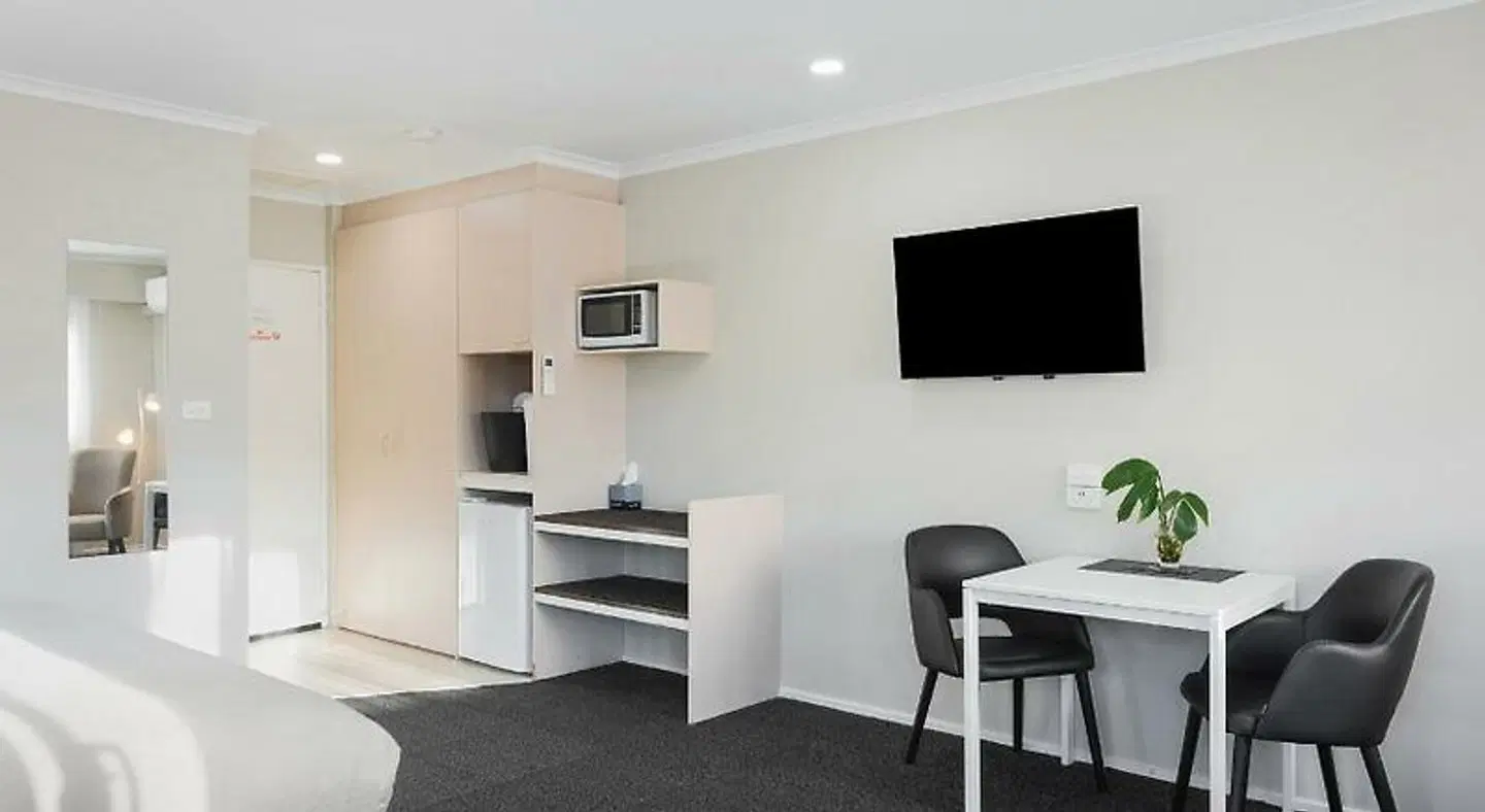 Central Deborah Motel ROOM_EXAMPLE