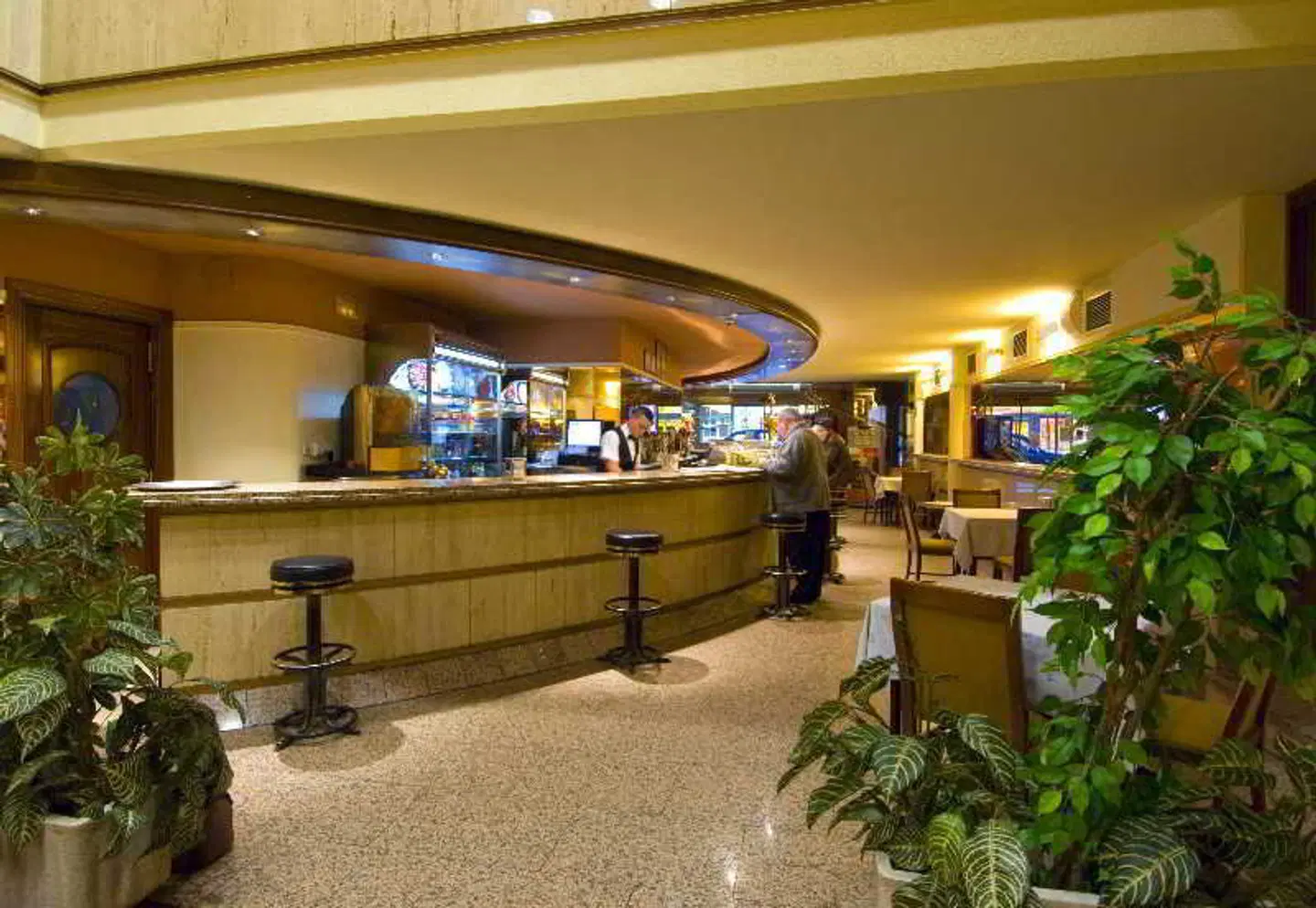 Hotel San Antonio Bar