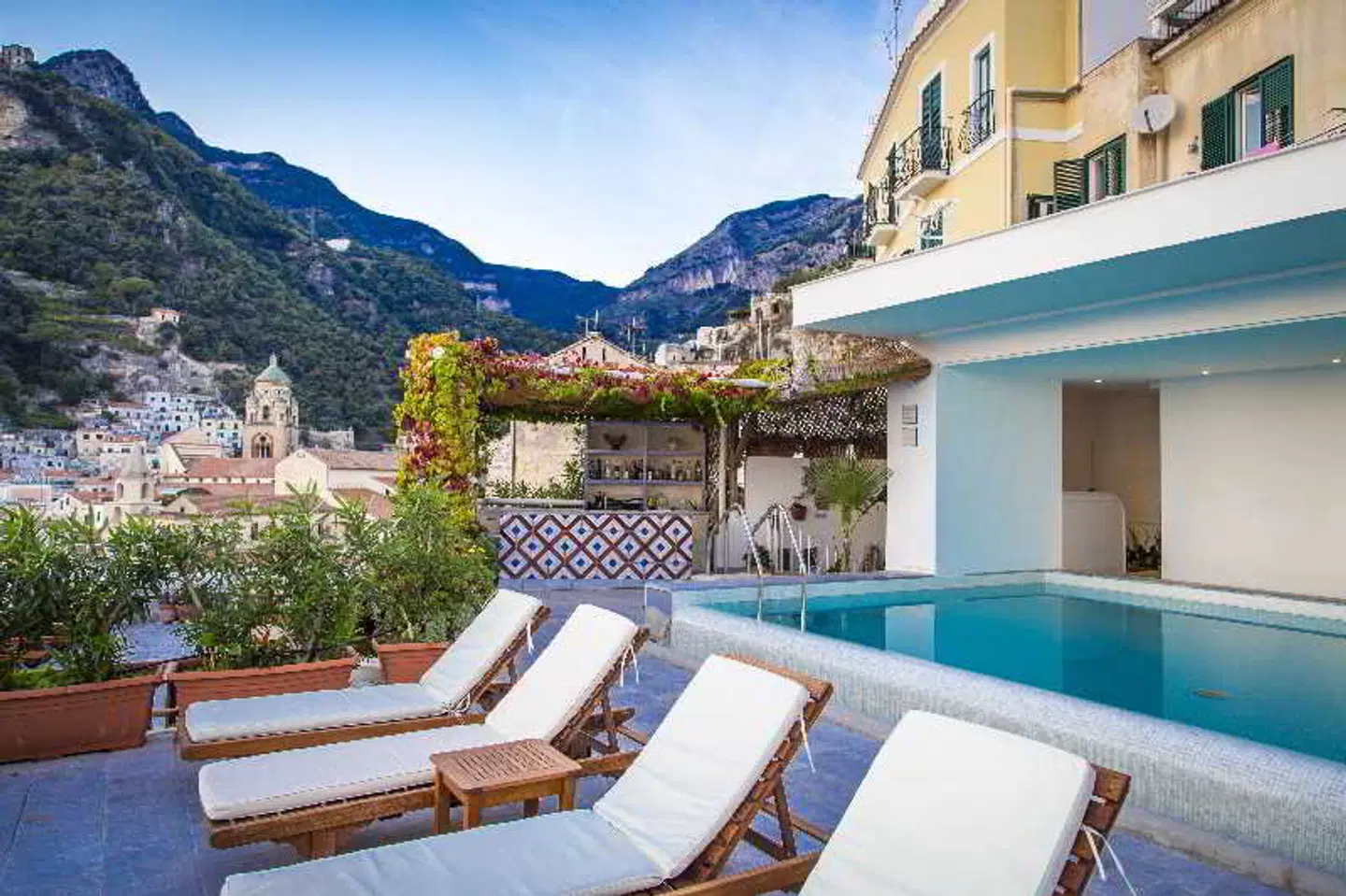 Marina Riviera OUTDOOR_POOL