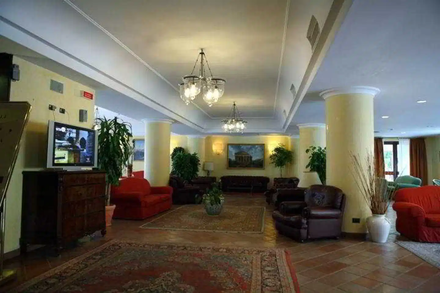 Della Valle Lobby