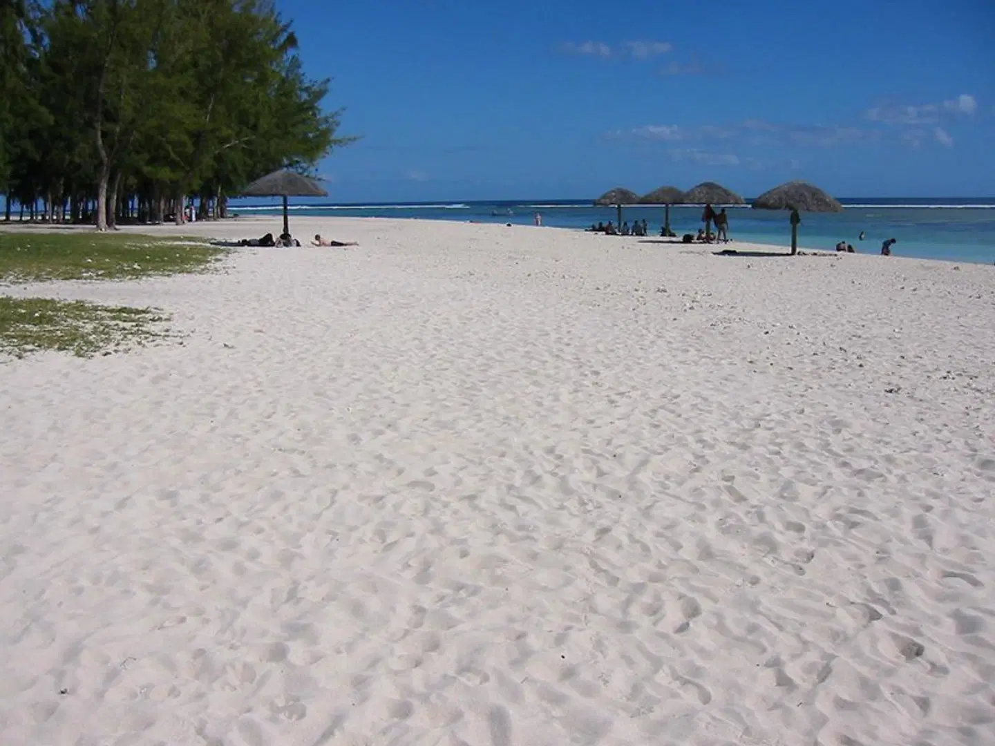 Aanari & Spa Strand