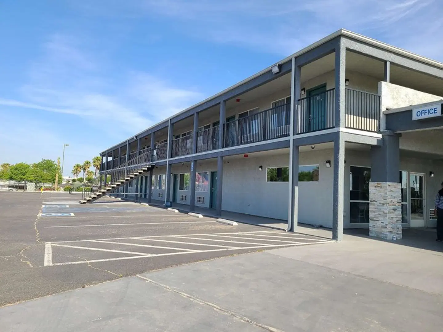 SureStay Hotel by Best Western Chowchilla Yosemite EXTERIOR