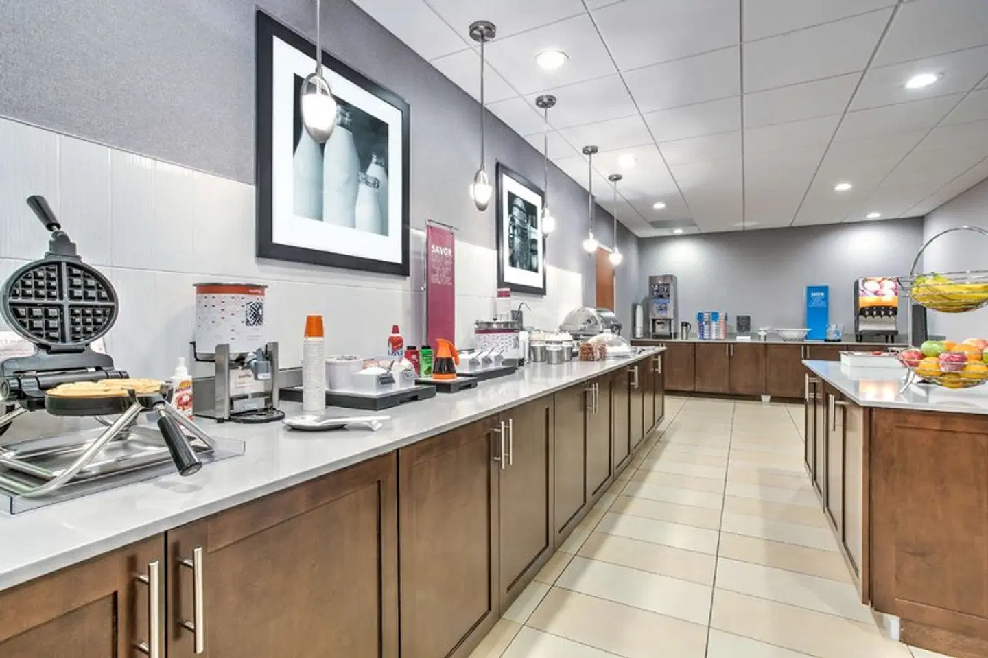 Hampton Inn & Suites Macon I-475 Bar