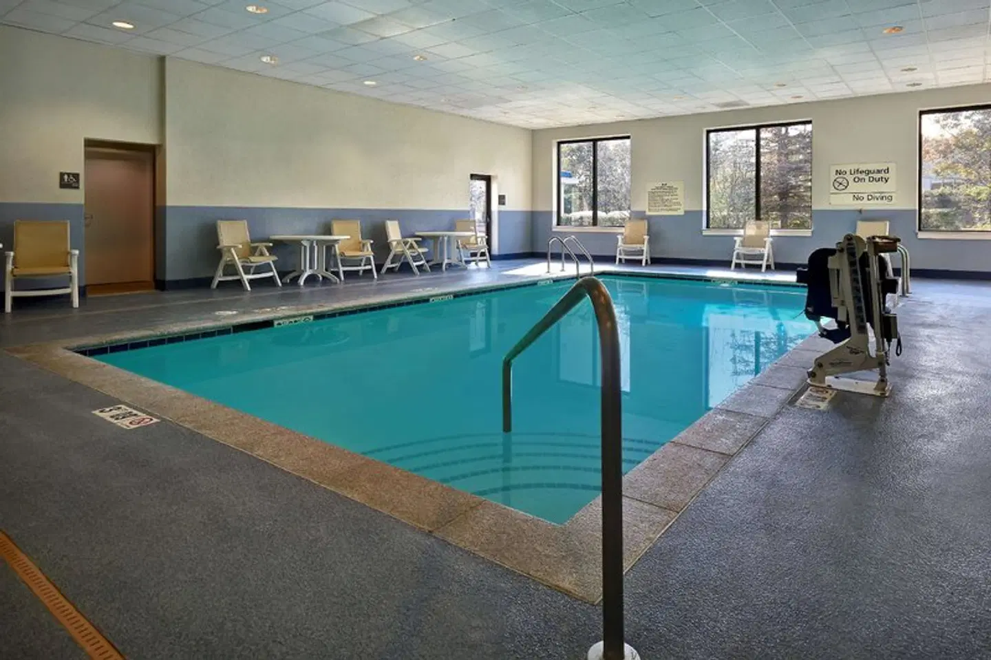 Hampton Inn White River Junction Hallenbad