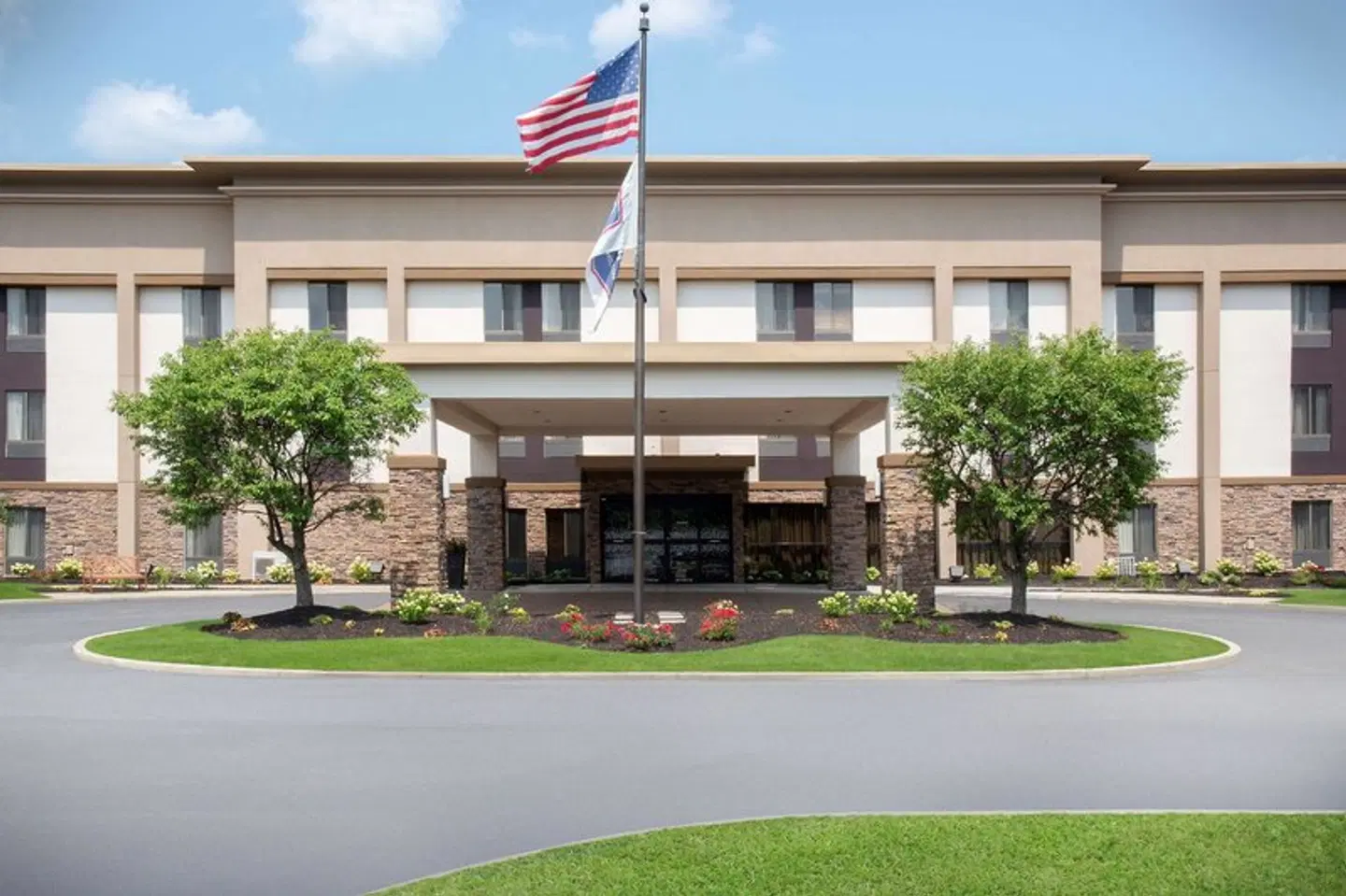 Hampton Inn Merrillville EXTERIOR