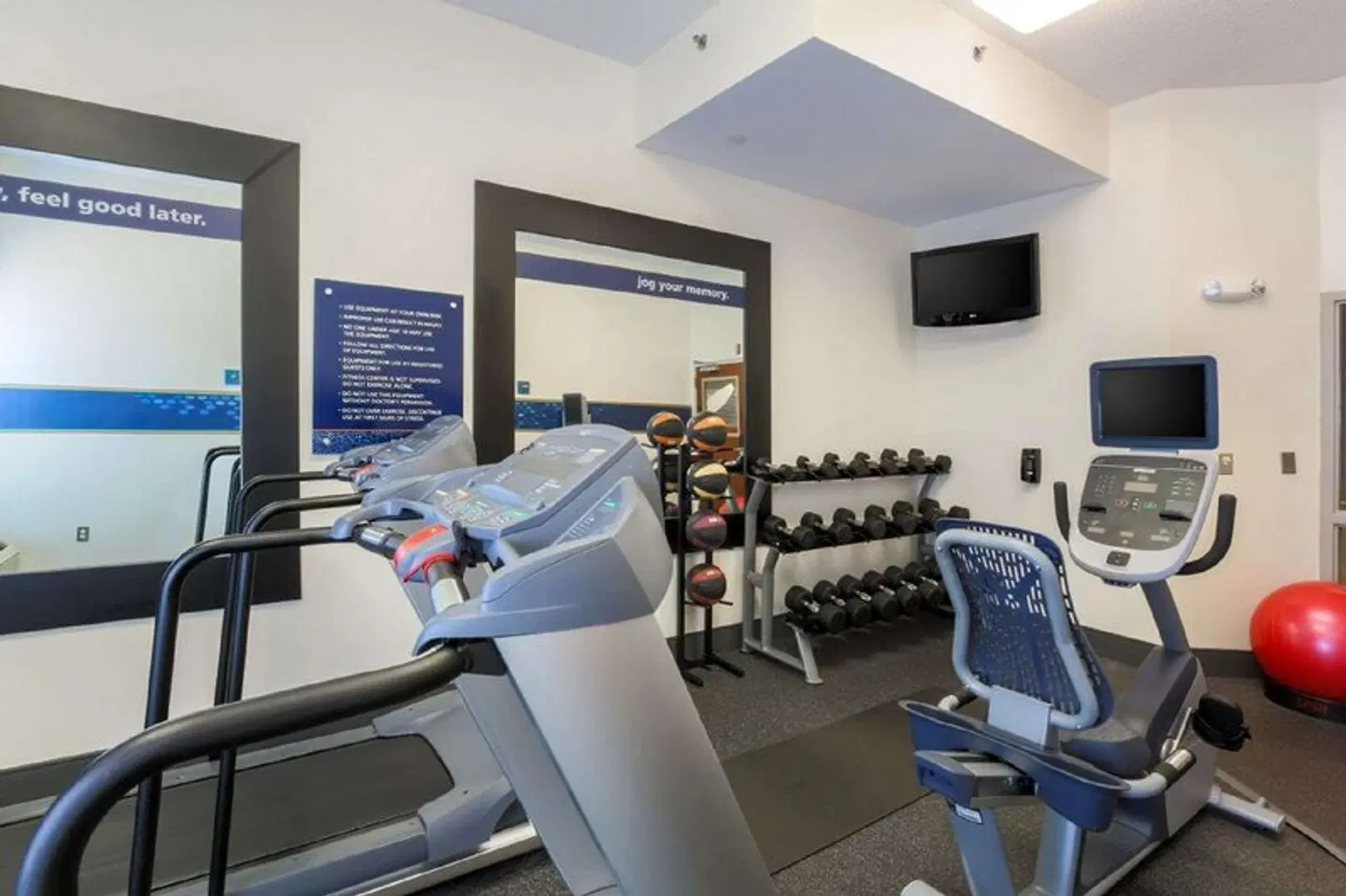 Hampton Inn Memphis-Southwind SPORTS_AND_LEISURE