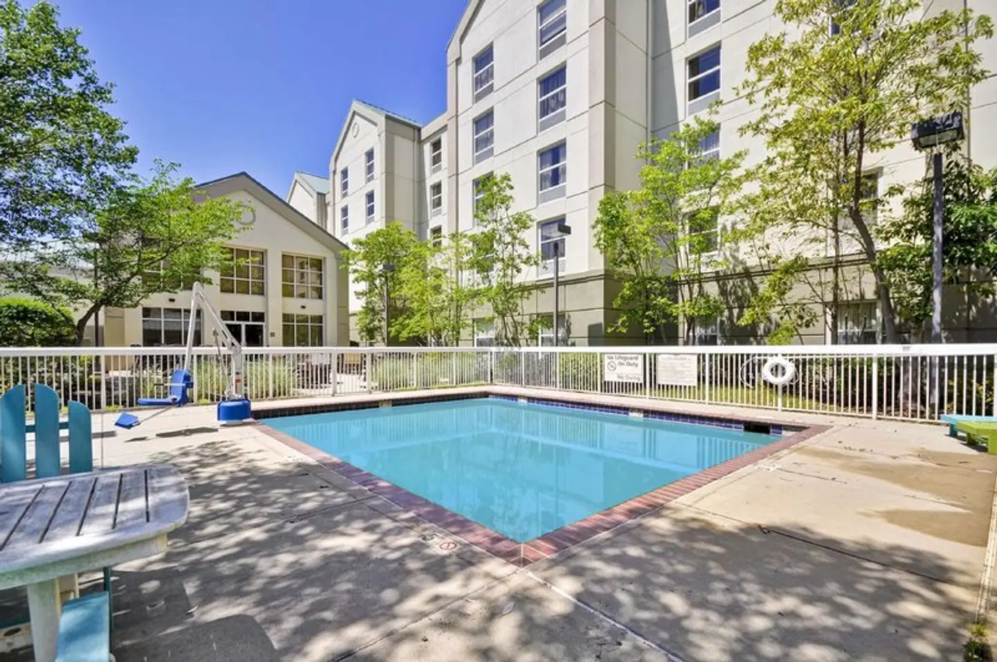 Hampton Inn & Suites Memphis-Shady Grove OUTDOOR_POOL