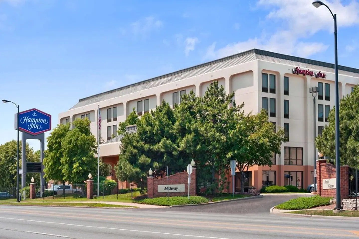 Hampton Inn Chicago-Midway Airport EXTERIOR